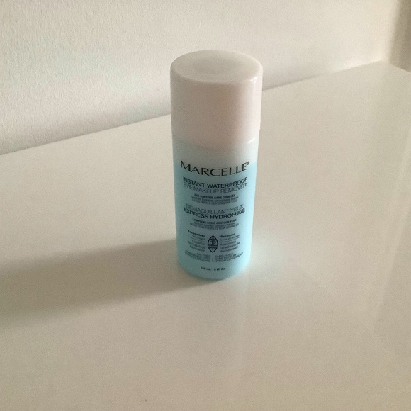 🎁 Gift with purchase! Marcelle makeup remover 🎁 - Picture 1 of 1